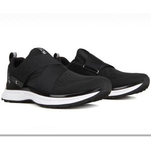 Tiem SPIN shoes with clips